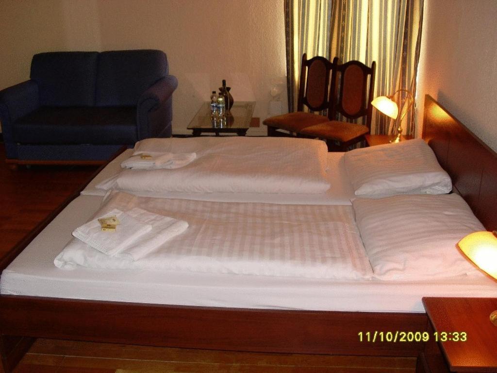 Bed and Breakfast Ark am Hauptbahnhof Berlin Exterior foto